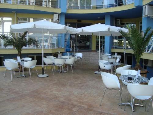 马烈科公寓酒店 阳光海滩 外观 照片